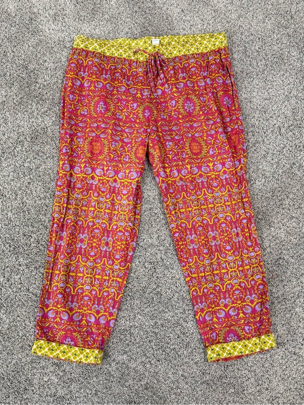 Sundance Paisley Print Pull On Capris Casual Pink Cotton Elastic Boho Women’s S